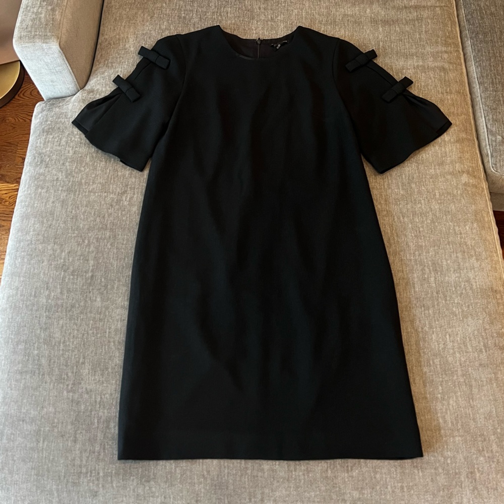 Club Monaco Renala Bow Sleeve Black Crepe Shirt Dress / Size 00